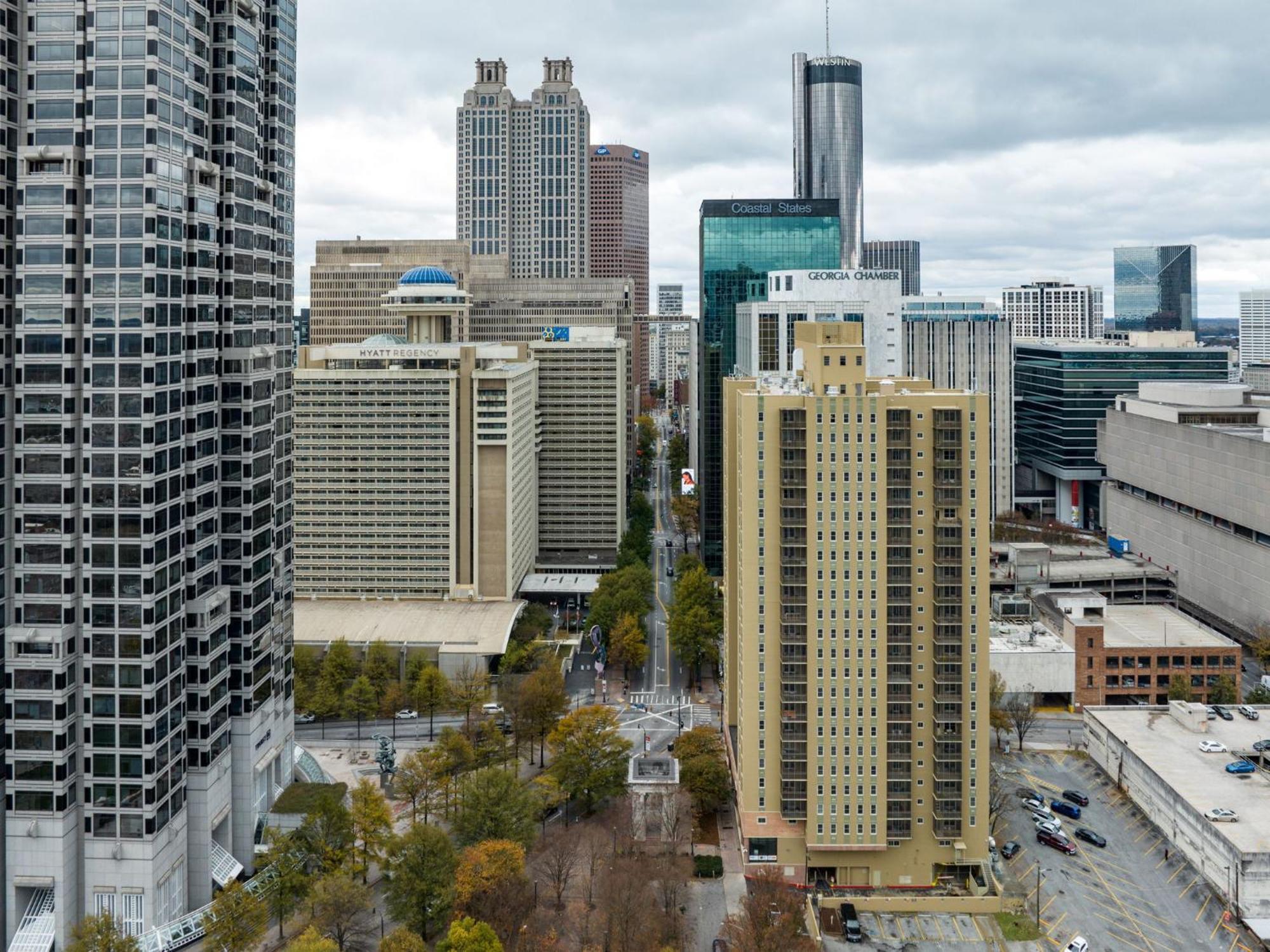 P8G Remodel 2Br/2Ba Downtown Atl-Parking & Balcony Apartment Atlanta Ngoại thất bức ảnh